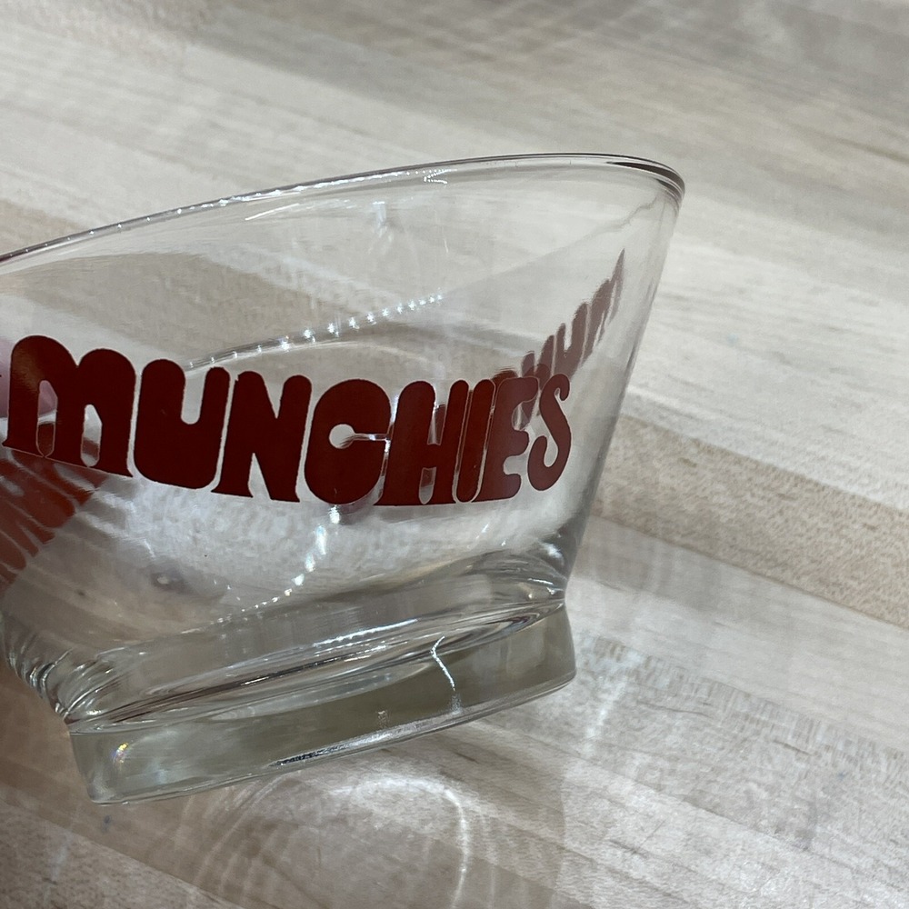 Vintage Munchies Wheaton Glass Snack Bowl Set Red Typography Heavy Set of 7 * - Picture 5 of 16